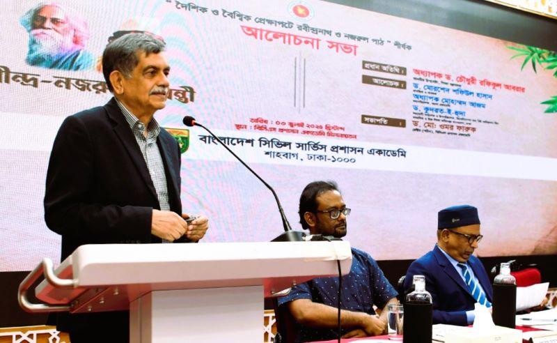 রব‌ীন্দ্রনাাথ ও নজরুল দুজনই জীবন ঘ‌নিষ্ঠ ক‌বি ছি‌লেন -শিক্ষা উপদেষ্টা